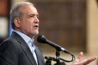 Pezeşkiyan'dan ABD'ye sert tepki: "İran halkı zorbalığa boyun eğmez"