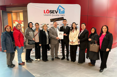 Bursa’da Emeklilerden LÖSEV'e 23 Nisan hediyesi