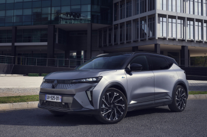 "Yılın otomobili" Türkiye'de! Renault Scenic satışta