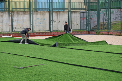 Bağlarbaşı Spor Tesisleri’nde yenileme mesaisi