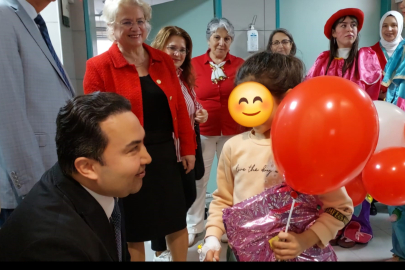 Bursa Nilüfer Kadın Korosu’ndan çocuklara moral ziyareti