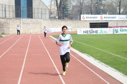 İnegöl’de puanlı atletizm ödülleri sahiplerini buldu