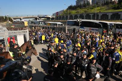 Fenerbahçe taraftarı, RAMS Park'a geldi