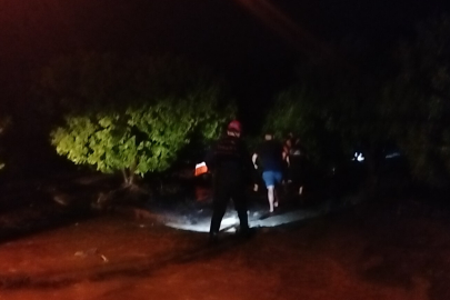 Adana’da sel dehşeti: Araçtan atlayan 1 kişi öldü