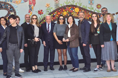 Bursa’da sanatın en anlamlı hali: Seramik dayanışma panosu açıldı