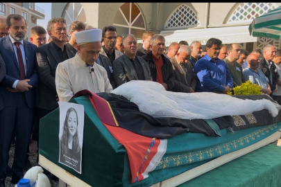 Hukuk camiası yasta: Avukat Hatice Kocaefe dualarla defnedildi