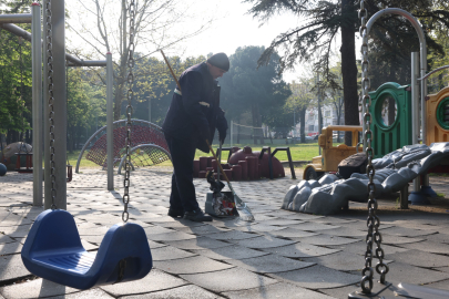 Osmangazi’nin parklarında bahar temizliği: Pırıl pırıl