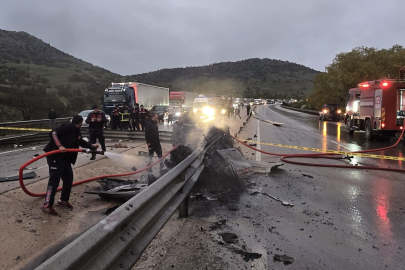 Bariyerlere çarparak yanan otomobilin sürücüsü feci şekilde can verdi