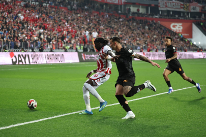 Galatasaray, Samsunspor’a 9 maç sonra yenildi