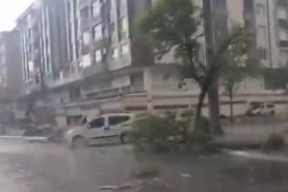 Gaziantep’te doğa felaketi! Süper hücre fırtınası ve hortum kenti vurdu