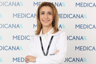 Yanlış makyaj göz sağlığını tehdit ediyor