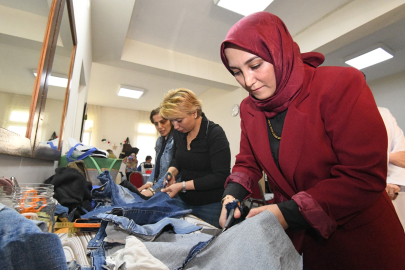 OSMEK kursiyerleri atıkları sanata dönüştürdü