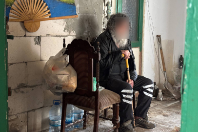 İnanılmaz dram: İcradan kaybettiği evde bir yıl çöplerin arasında yaşadı!