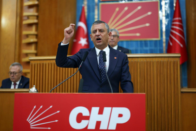 Özel’den sert tepki: "Savaş meydanlarında kurulan partiye şantaj sökmez"