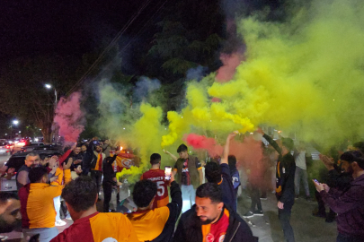 Gürcistan'ın Marneuli kentinde Galatasaray'ın şampiyonluğu coşkuyla kutlandı