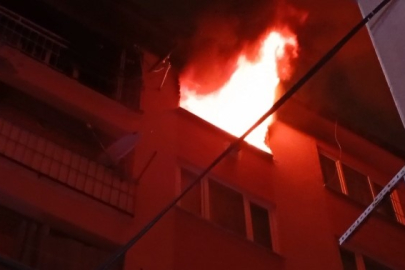 Bursa’da korkutan gece! 6. katta çıkan yangın mahalleyi sokağa döktü