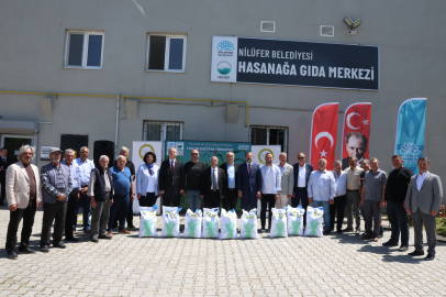 Nilüfer’de çiftçiye büyük destek: 155 üreticiye sorgum-sudan otu tohumu dağıtıldı!