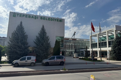 Tepebaşı Belediyesi’ne yolsuzluk operasyonu