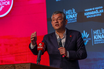 Özgür Özel İzmir'den seslendi: "Didişmek yerine kentleri depreme hazırlamak lazım"