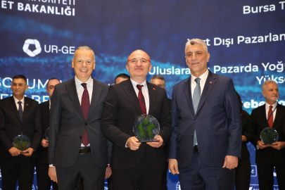 İhracatın lideri BTSO ödülleri topladı: "Bursa’yı büyütmeye kararlıyız"