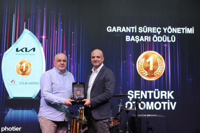 Şentürk Otomotiv’e Kia Türkiye’den çifte ödül