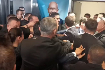 Kılıçdaroğlu genel merkezde! Program öncesi kısa süreli kriz