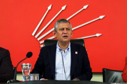 CHP’de 'Müzakere' mesaisi: Üç vekilden Özgür Özel’e kritik ziyaret