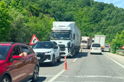 Hem asfalt çalışması hem arıza: Yalova-Bursa hattında trafik kilitlendi