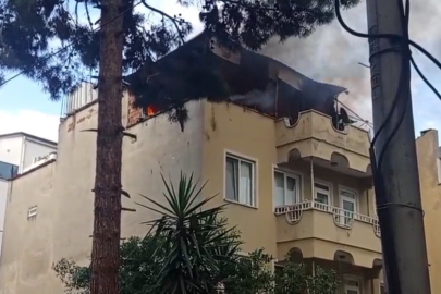 Bursa Osmangazi'de çatı yangını korkuttu: Dumanlar mahalleyi kapladı!