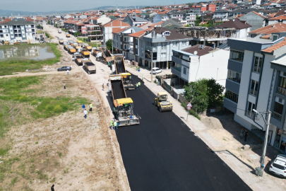 İnegöl’de vatandaş istedi, Büyükşehir yaptı: Bülbül caddesi baştan aşağı yenilendi!