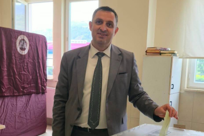Gemlik'te 4 adaylı muhtarlık yarışını Şaban İnce kazandı!