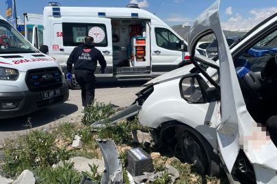 Katliam gibi kaza! Çok sayıda ölü ve yaralı var