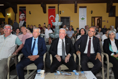 Mavi gözlü dev Bursa'da şiirlerle anıldı