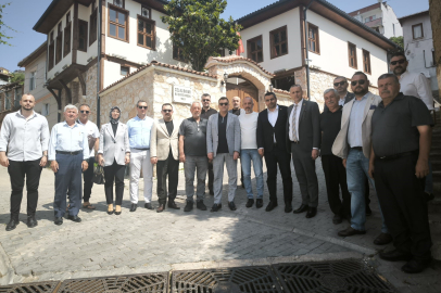 MHP ve Büyükşehir heyeti Gemlik kırsalında sorunları dinledi