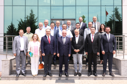 Şadi Özdemir sanayicilerle buluştu: "Ortak akılla yöneteceğiz"