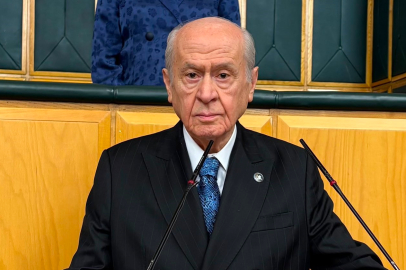 Ülkücü sanatçılar hazırladı, MHP Lideri Bahçeli tanıttı