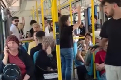 Metroda yüksek ses kavgası