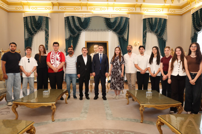 Bursa’nın gururu ‘Bizim Çocuklar’a Büyükşehir’den stüdyo desteği