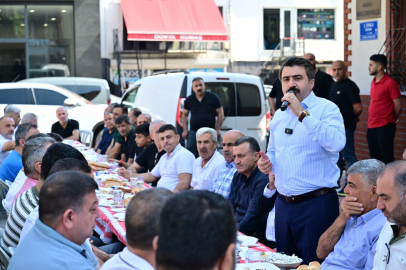 Yıldırım'da istişare kültürü: Oktay Yılmaz esnafla kahvaltıda buluştu