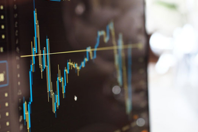 Ticaret cirosu aylık bazda düştü, sanayi ve inşaat uçtu
