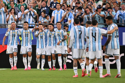 Lionel Messi tarih yazdı! Klose'nin rekorunu egale etti