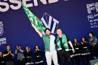 Başkan Erkan Aydın Almanya'da Bursaspor rüzgarı estirdi