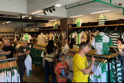 Bursaspor formalarına taraftardan yoğun ilgi