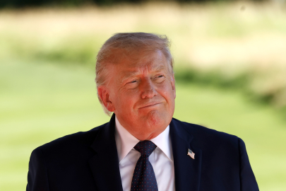 Trump: "İngiltere Başbakanı Starmer istifa edecek"