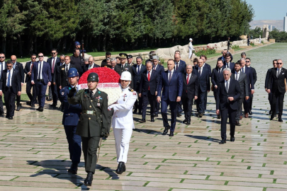 Polonya Cumhurbaşkanı Karol Nawrocki Anıtkabir’de