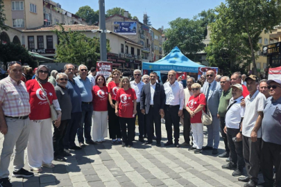 Türkoğlu Bursa'dan seslendi: "Meydan boş, Türkiye sahipsiz değil"