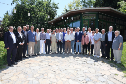 Osmangazi’de vefa buluşması: Kurucu üyeler bir araya geldi