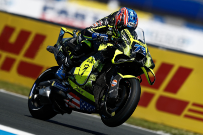 MotoGP Hollanda'da Ogura kazandı, Toprak yarış dışı