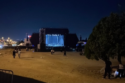 Kültür Yolu Festivali'nde dehşet anları: Ceza sahnedeyken bıçaklar konuştu!