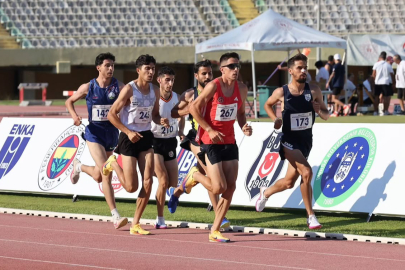 Osmangazili atletler final için avantaj yakaladı